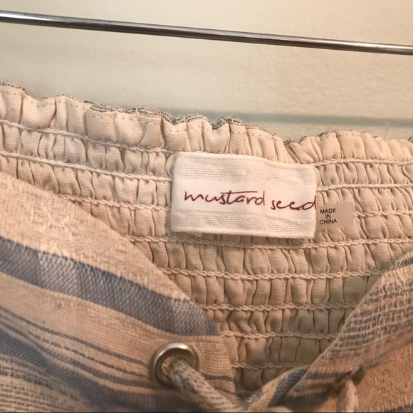 Cropped front tie blouse - Picture 3 of 3